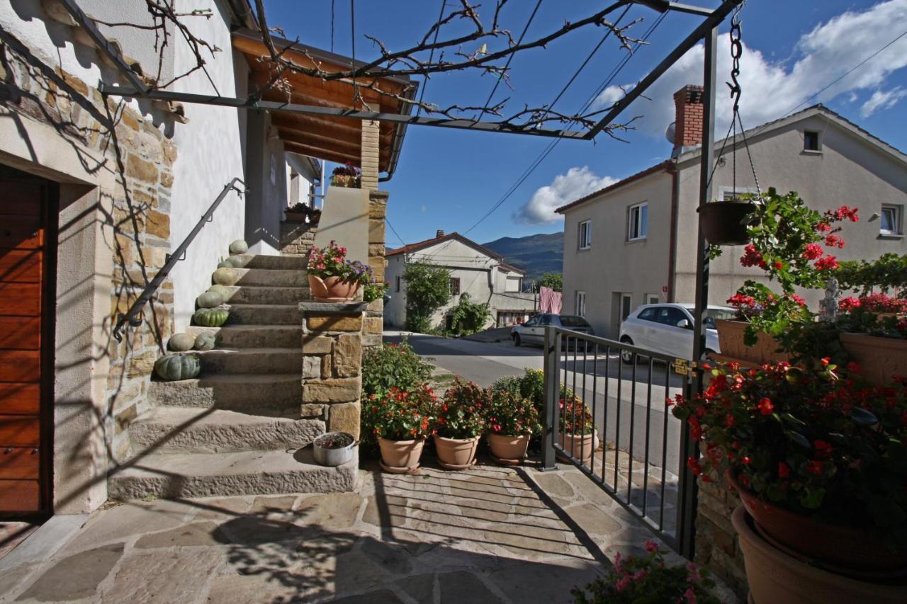 Holiday Home Lori Paz Kültér fotó