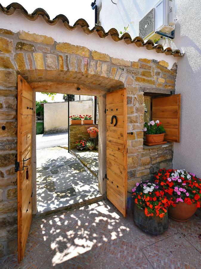 Holiday Home Lori Paz Kültér fotó
