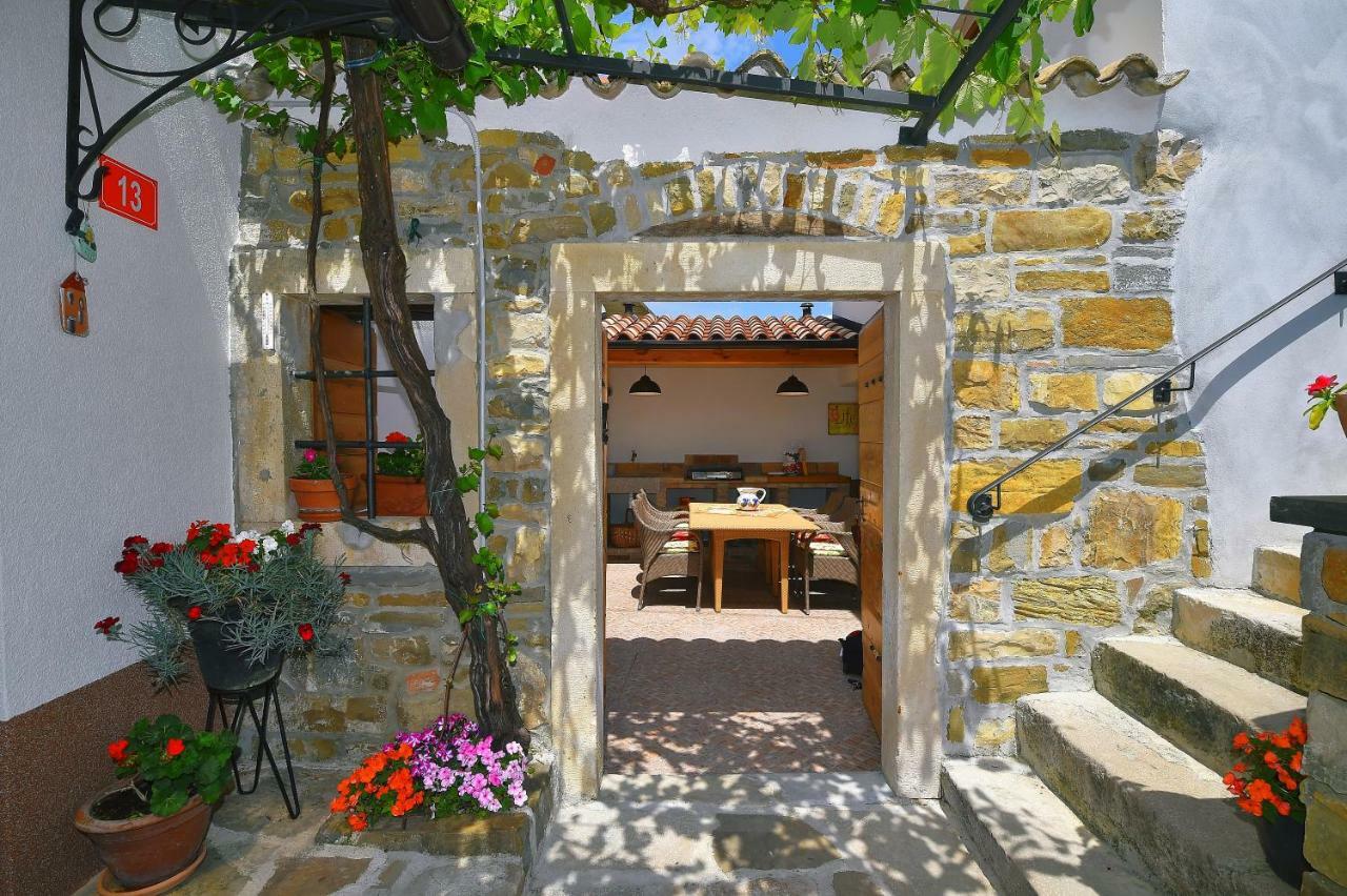 Holiday Home Lori Paz Kültér fotó